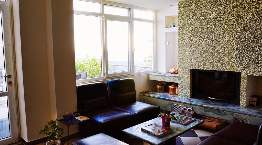 Filion Eco Hotel & Suites Nea Styra Extérieur photo
